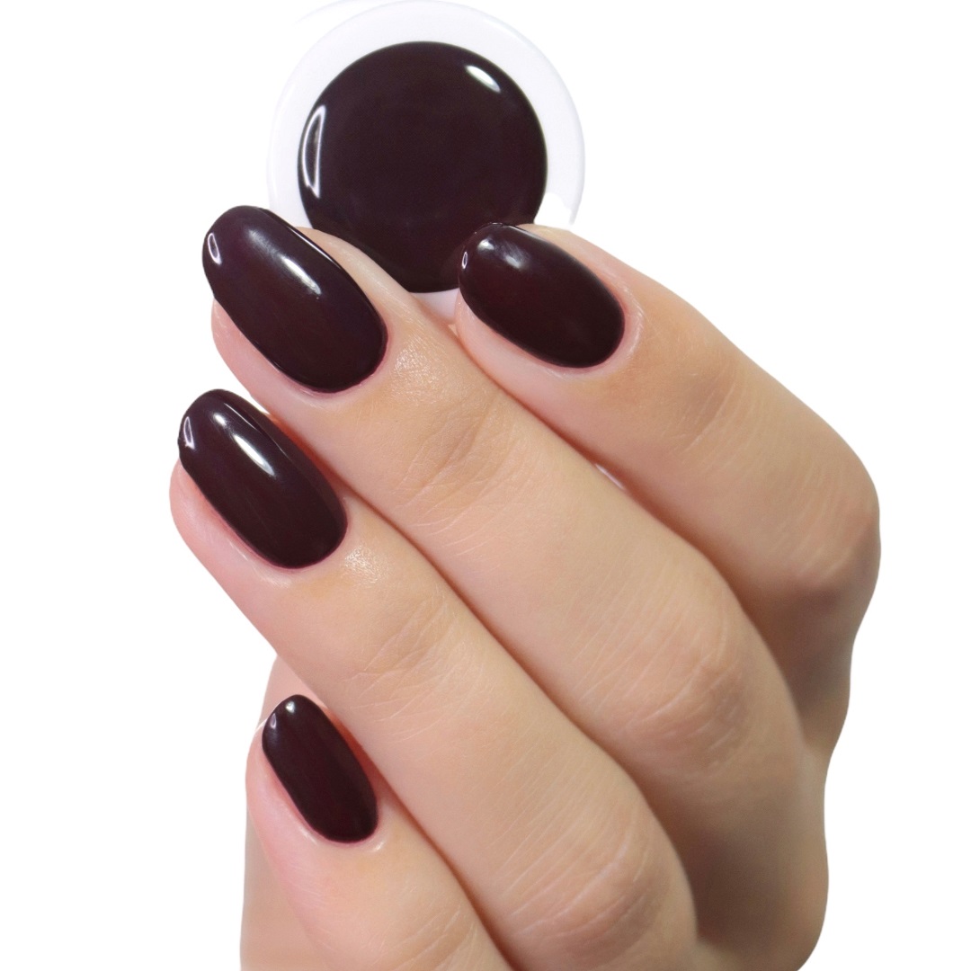 Striplac Peel or Soak Rouge Noir