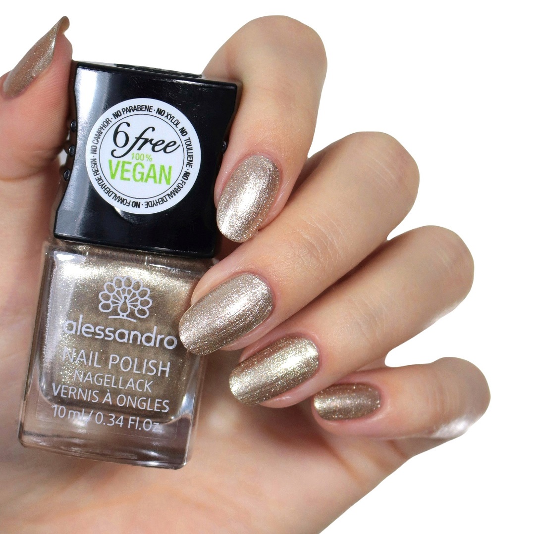 Nagellack Golden Rain