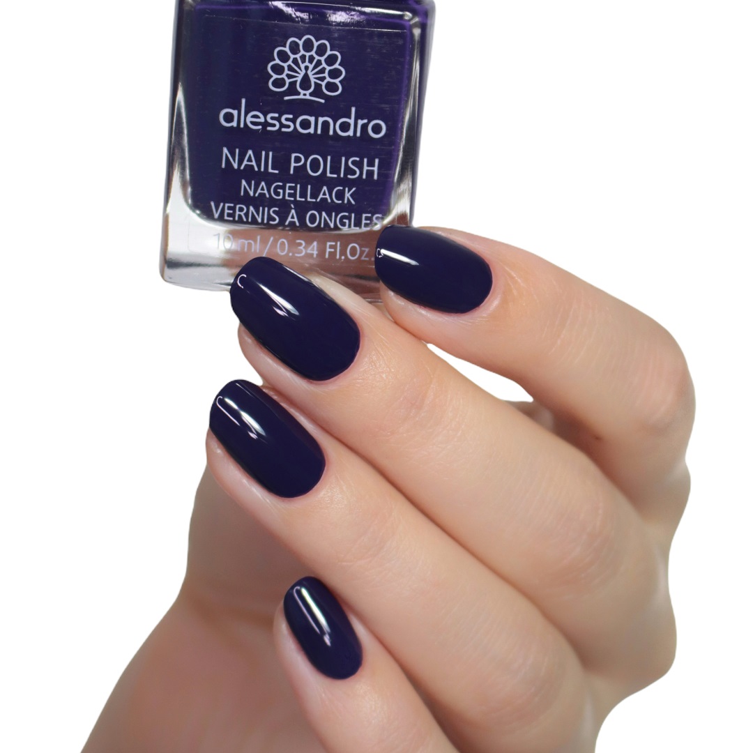 Nagellack Blackberry