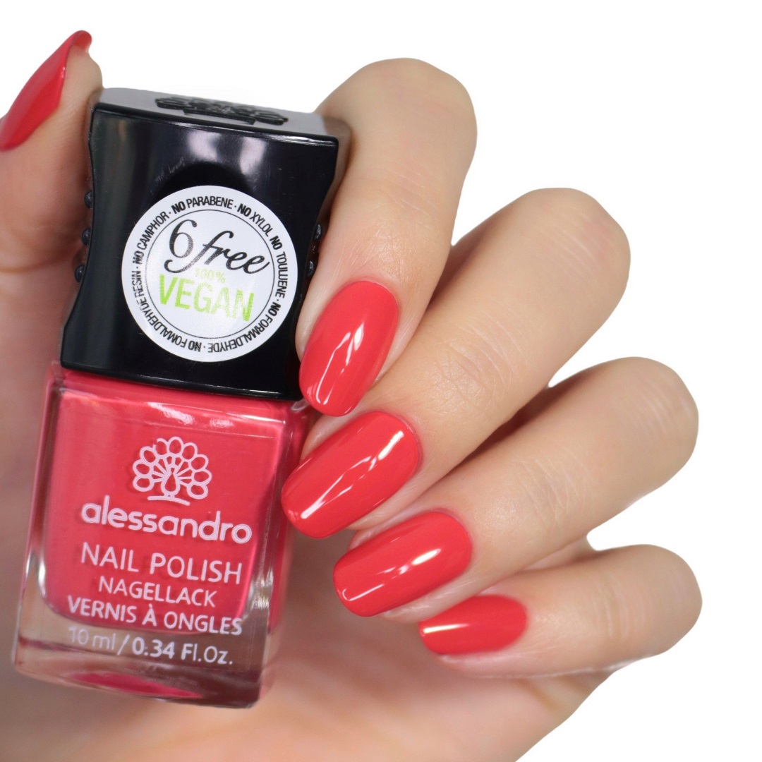 Nagellack First Kiss Red